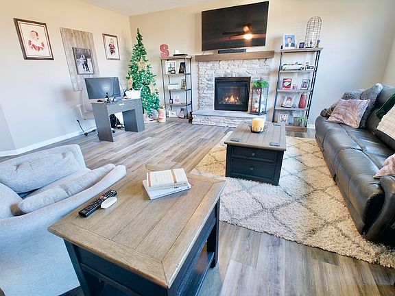 5th image of 8276 Peggy Ct