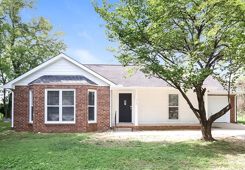 410 Lawson Rd