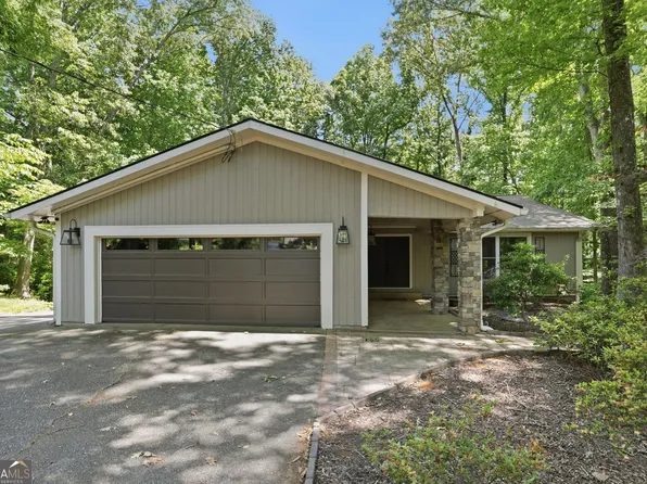 3662 Stonelake Ct, Lilburn, GA 30047