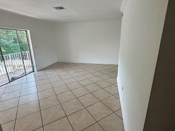 3rd image of 8601 SW 94th St APT 207W