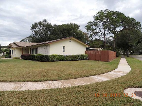 2nd image of 304 Elkhorn Ct