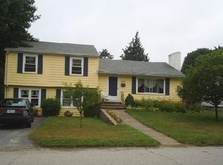 63 Greenmeadow Cir, North Kingstown, RI 02852