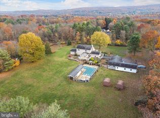 2523 Deer Ln, Saylorsburg, PA 18353