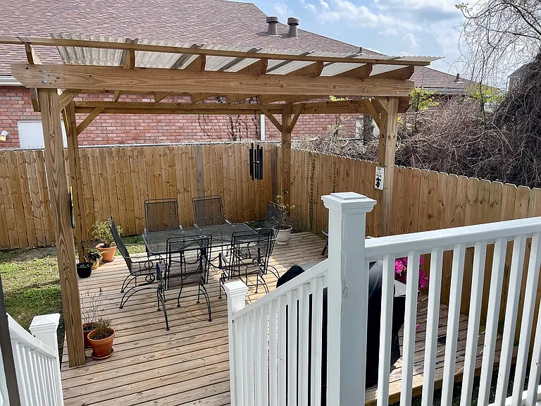 4127 Gibson St — Photo 24