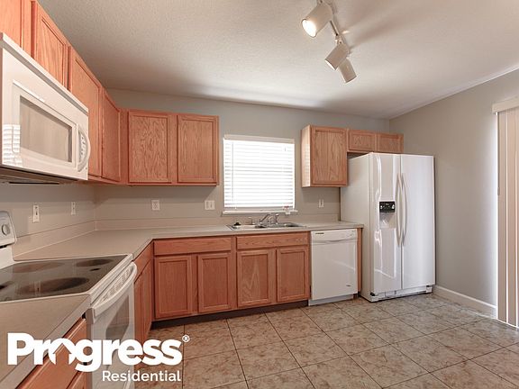 3rd image of 2577 Acuna Ct