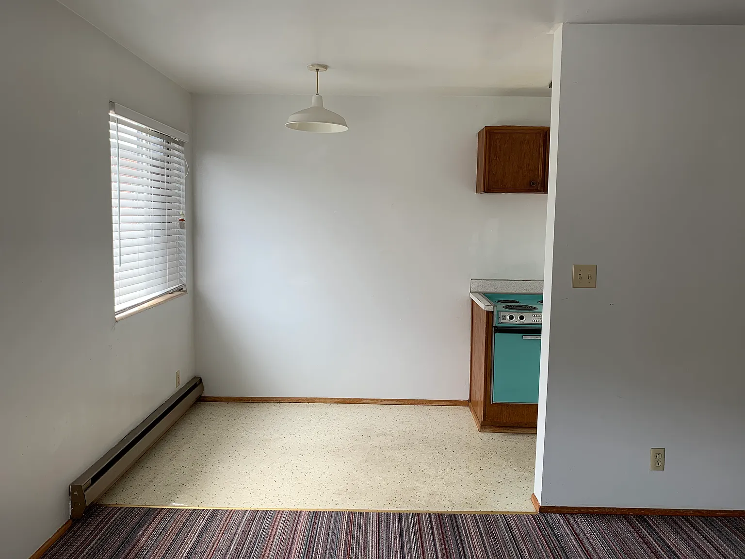 1 bed, 500 sqft, $1,400 — Photo 2