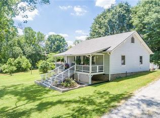 16530 Westbrook Rd, Milton, GA 30004