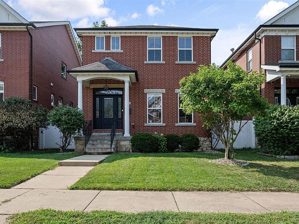 1st image of 3932 Blaine Ave