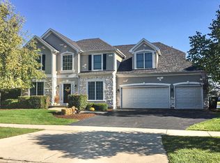 759 Waterside Dr, South Elgin, IL 60177