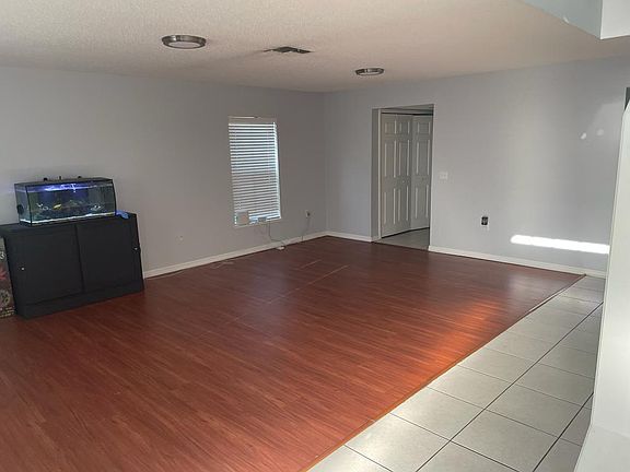 5th image of 13824 Econ Woods Ln
