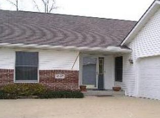 1002 Sherbrooke Dr, Bloomington, IN
