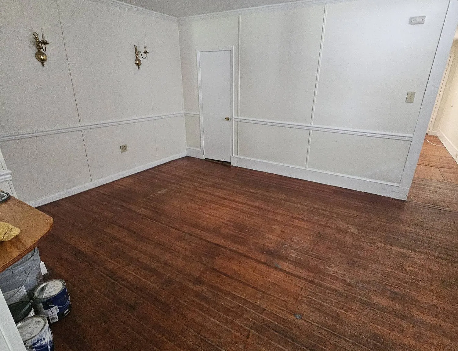 211 South 6th Street - A — Photo 3