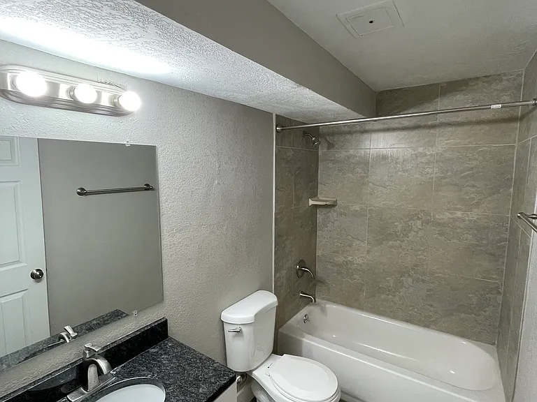 2115 N 250 W #2 — Photo 6