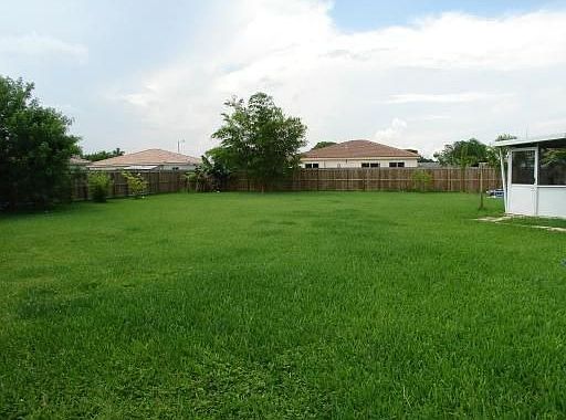 2nd image of 12789 SW 265th St