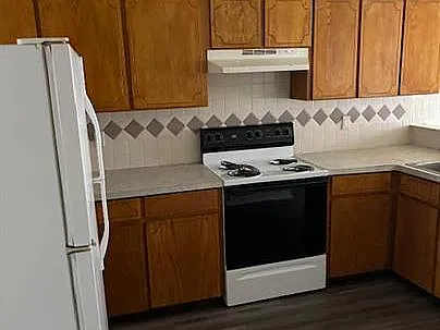 1302 Dugger Cir #1302 DUGGER CIRCLE - — Photo 3