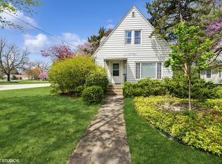 131 Alma St, Sycamore, IL 60178