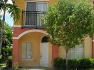 801 N Santa Catalina Cir, Pompano Beach, FL 33068