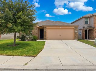 15022 Silvertree Cv, Von Ormy, TX 78073
