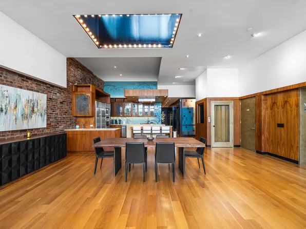 10 East 14th Street image 11 of 55