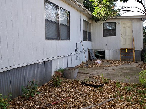 4th image of 11504 White Leaf Ct E