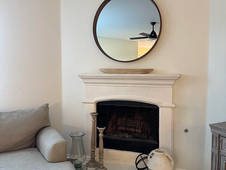 434 Winchester Dr — Photo 8