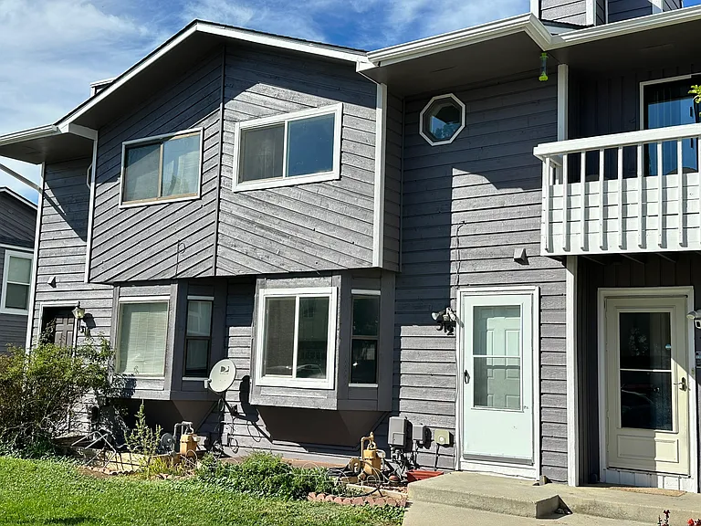 312 Southridge Pl — Photo 2