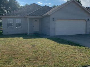 1140 S Brown Ave, Springfield, MO 65802