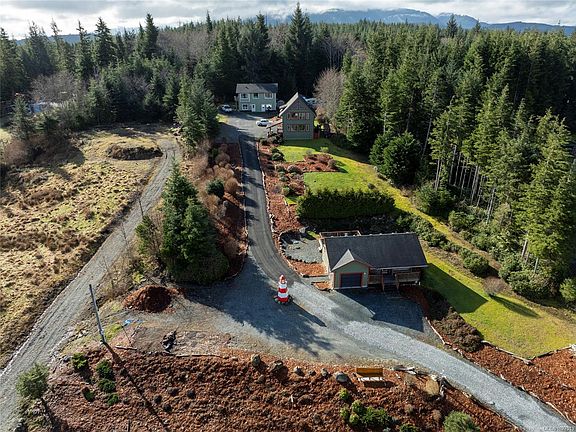 4th image of 805 Lanqvist Rd