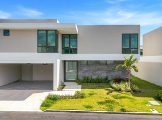 135 Calle Galapago, Bayamon, PR 00959