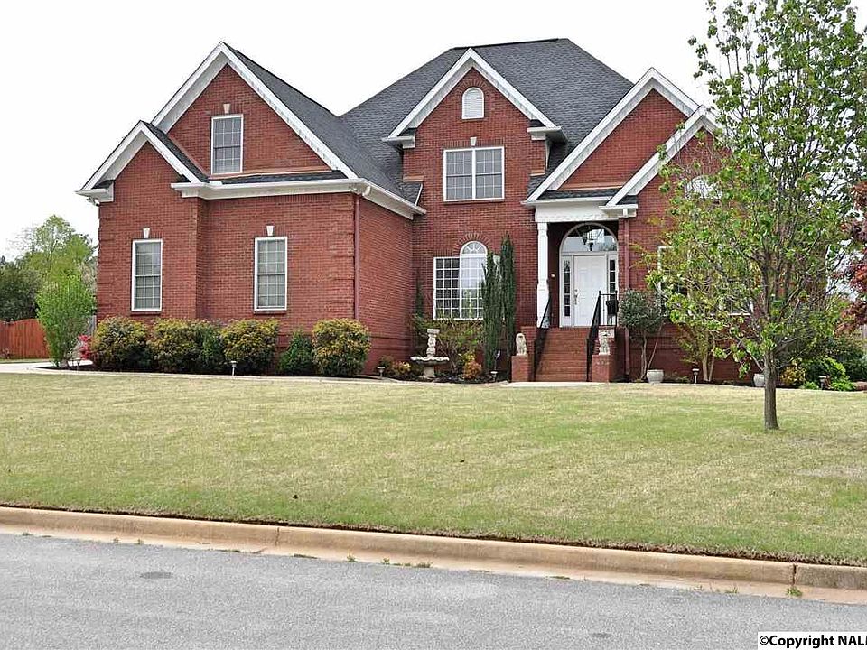 1st image of 115 Redwood Dr
