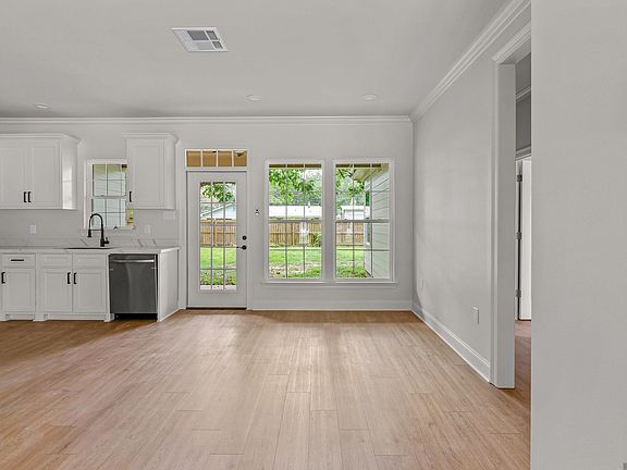 3rd image of 8854 Gov Pleasant Dr