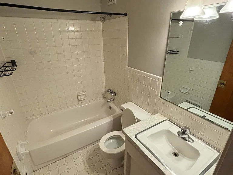 339 Idlewylde Dr #1 — Photo 12