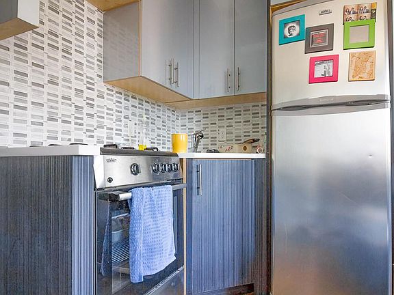 3rd image of 682 Bushwick Ave #3J