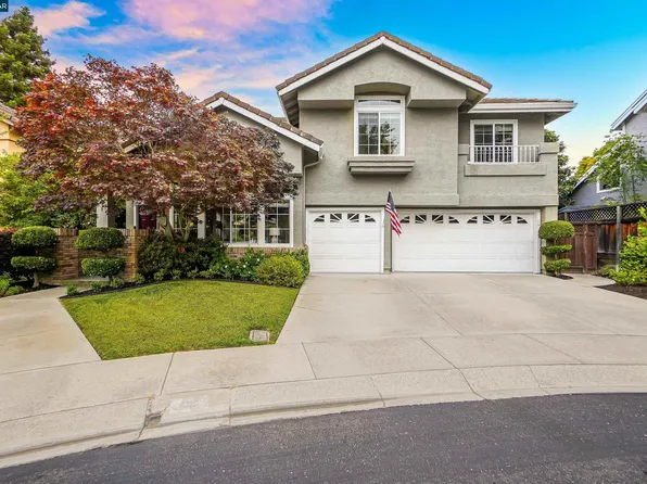 405 Triomphe Ct, Danville, CA 94506