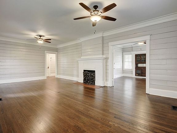 5th image of 903 Shoal Cliff Ct