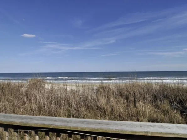 1019 Ocean Blvd, Topsail Beach, NC 28445