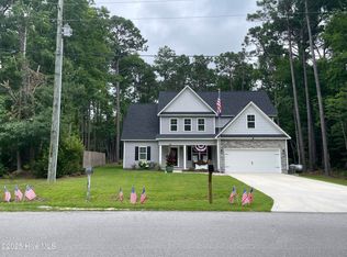 217 Morse Dr, Hubert, NC 28539