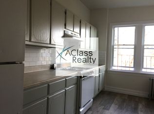 3341 Vernon Blvd #2L, Astoria, NY 11106