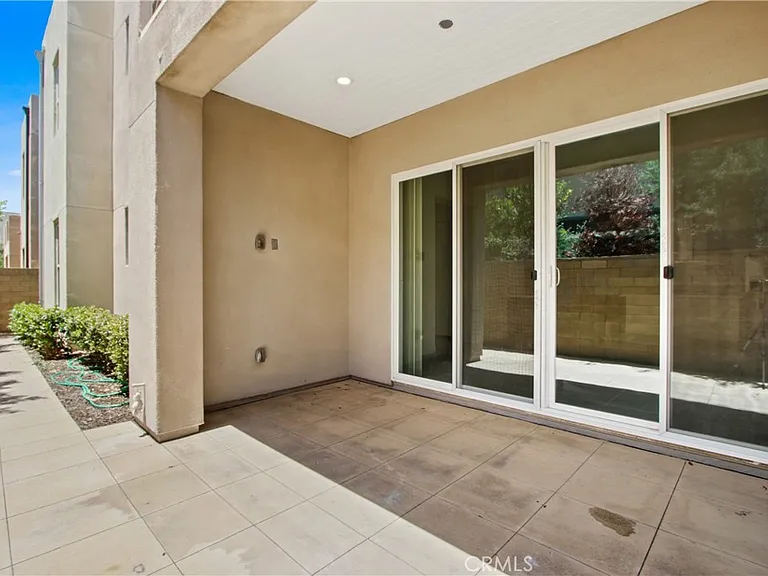 231 Radial — Photo 19