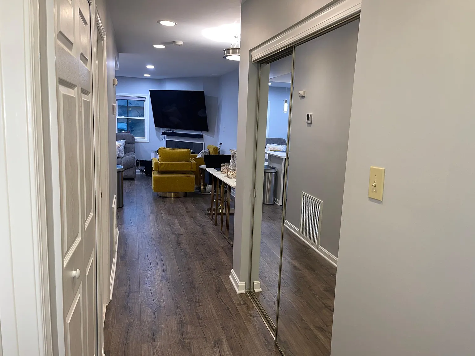 1831 E Capitol St SE — Photo 3