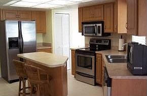 4th image of 21506 Sheldon Ave