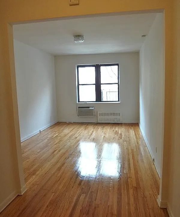 1st image of 520 E 84th St APT 4E