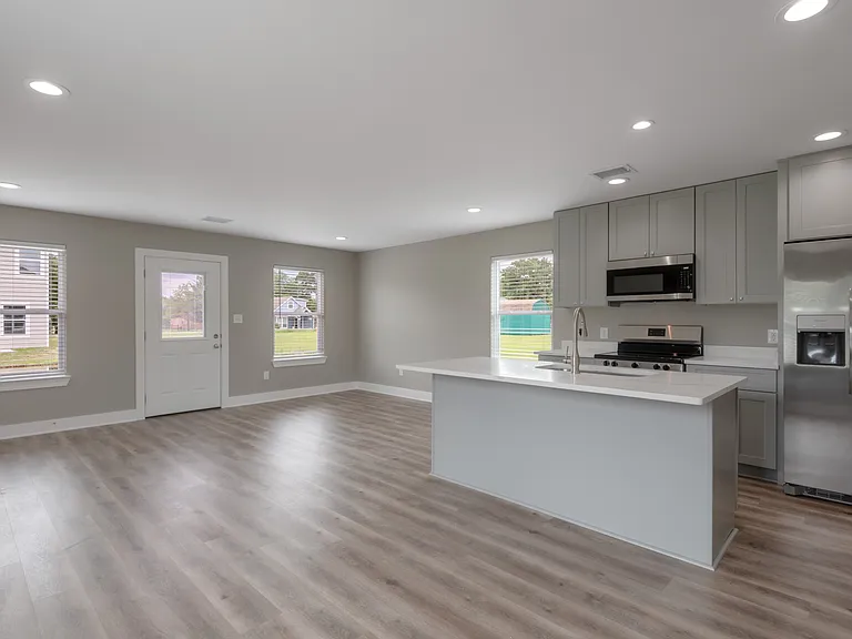 250 N Shady Oaks Dr — Photo 8