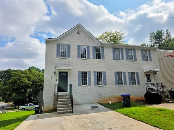 4090 Buckley Woods Dr, Norcross, GA 30093