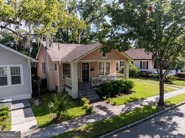 1118 E 40th St, Savannah, GA 31404