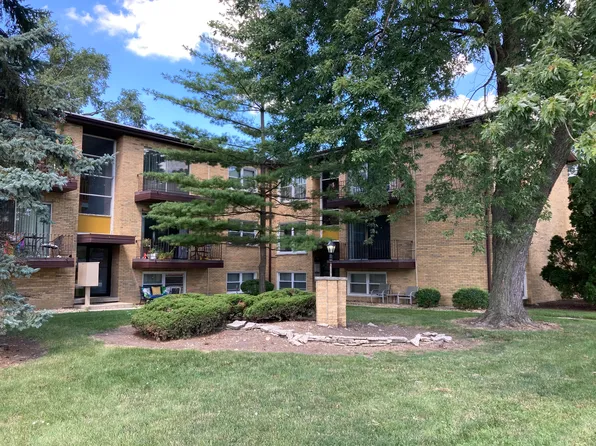 State Street Apartment, 1003 State St #52f3d851b, Lemont, IL 60439