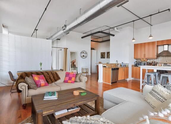 5th image of 180 NE 4th Ave APT 309