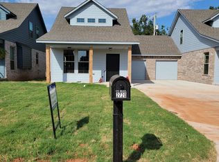 2720 Valley View Dr, Chickasha, OK 73018