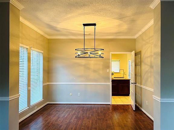 5th image of 13814 Rosebranch Ct