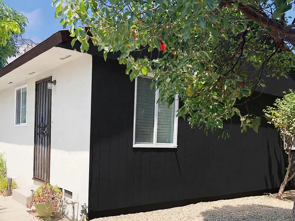 4247 S Centinela Ave #4249